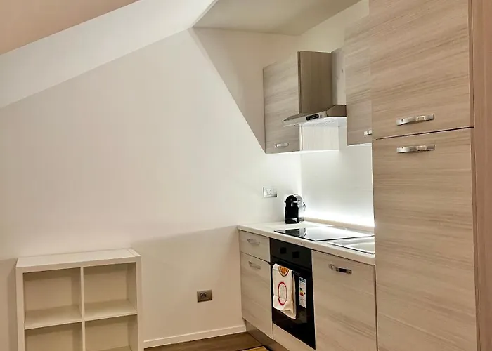 Apartment Side *